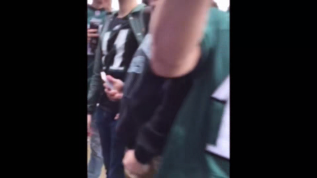 [Image: y9p7g0uf9ffw.png]