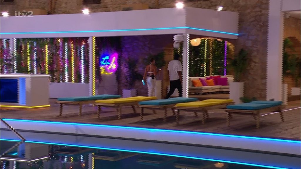 [Image: u5b8q9jv3uap.jpg]