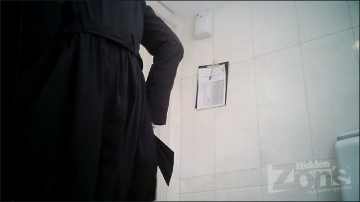 [Image: Dressing83486510411020260428.jpg]