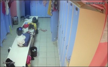[Image: Voyeur60775112539.jpg]
