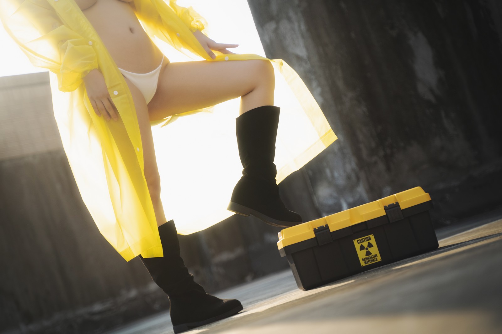 浅安安 湮灭 写真集 – 氛围系主题 高清大图 [70P-681.1M]插图1