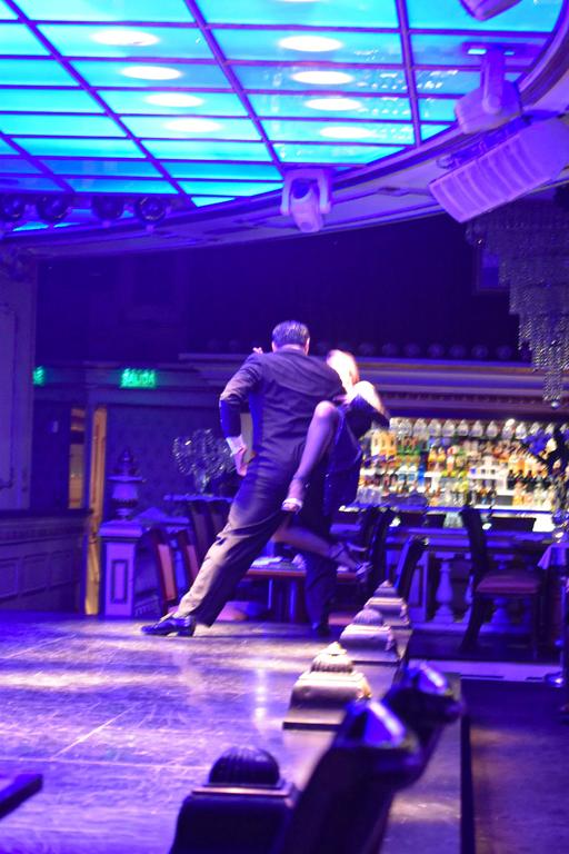 В джазе только девушки или аргентинско-бразильский калейдоскоп В джазе только девушки или аргентинско-бразильский калейдоскоп