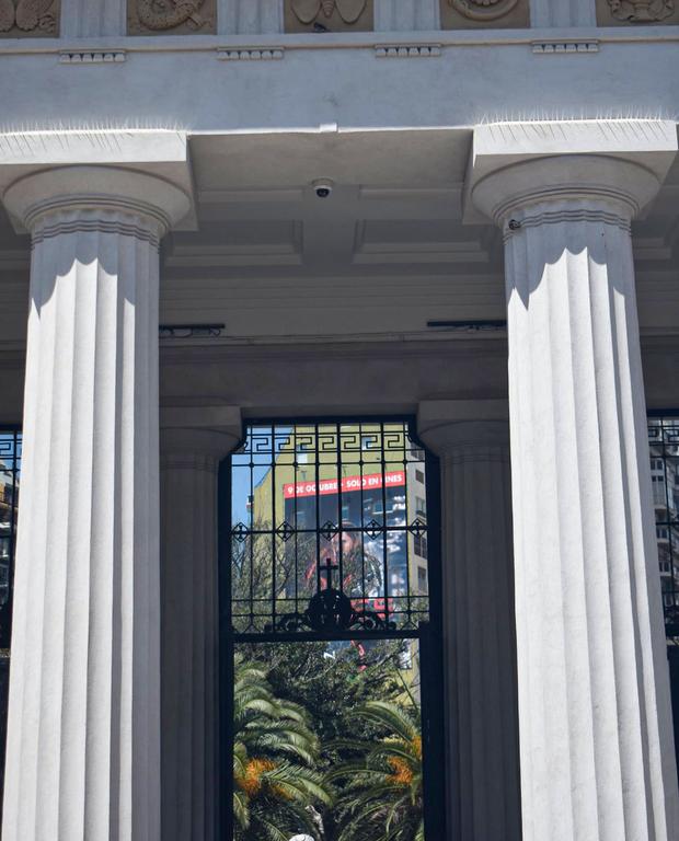 В джазе только девушки или аргентинско-бразильский калейдоскоп В джазе только девушки или аргентинско-бразильский калейдоскоп