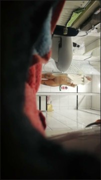 [Image: Voyeur62405111231.jpg]
