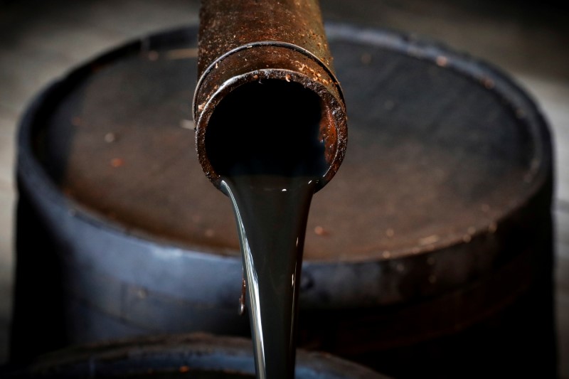 Bill Gates predice que las compañías petroleras