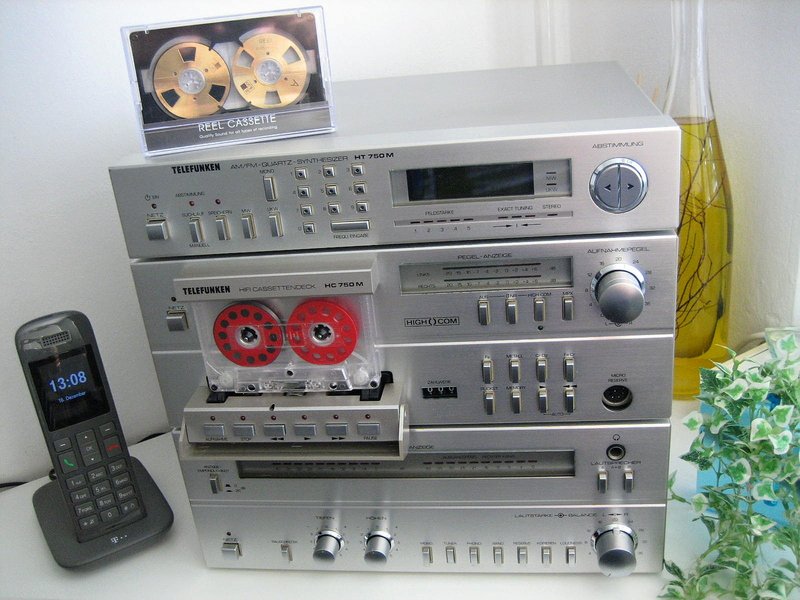 [Bild: TELEFUNKEN-750er-Serie-004.jpg]