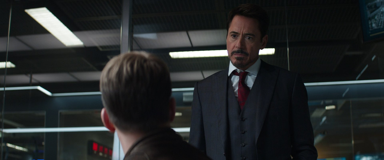 Captain America - Civil War 2016 (1080p x265 10b