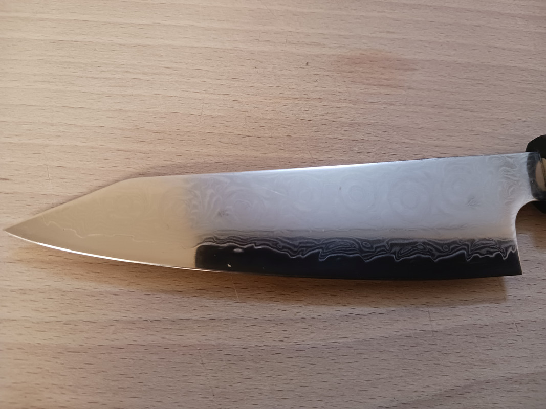 ROSE_DAMASCUS_BLADE.jpg