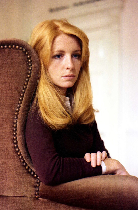 Jane_Asher_a87