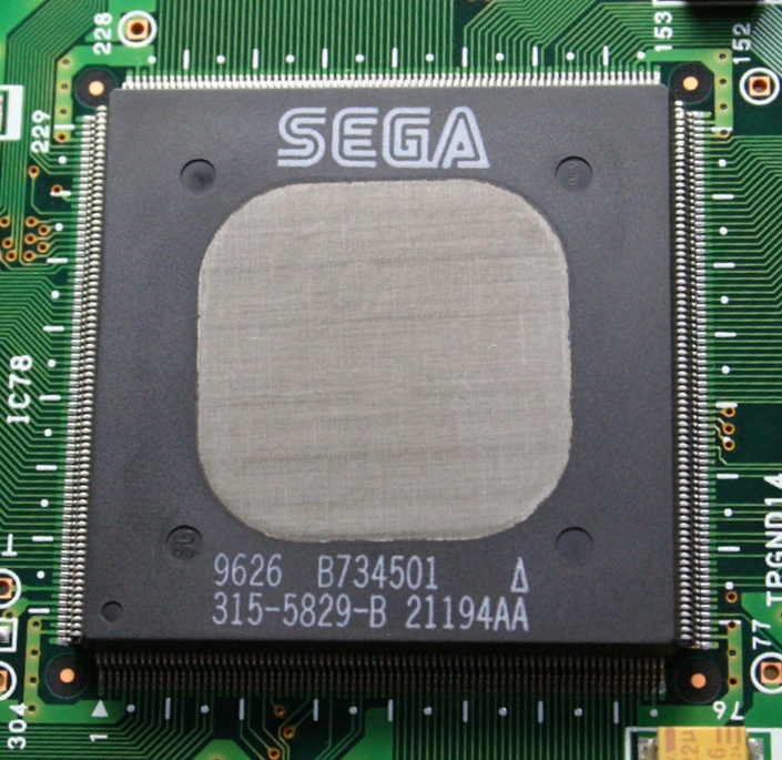 [Bild: Sega-304-pin-QFP.jpg]