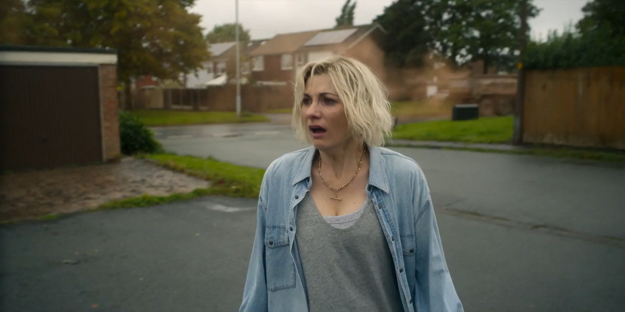 Toxic Town (2025) Season 1 [Hindi + English] WebRip 480p, 720p ESub - Complete Screenshot