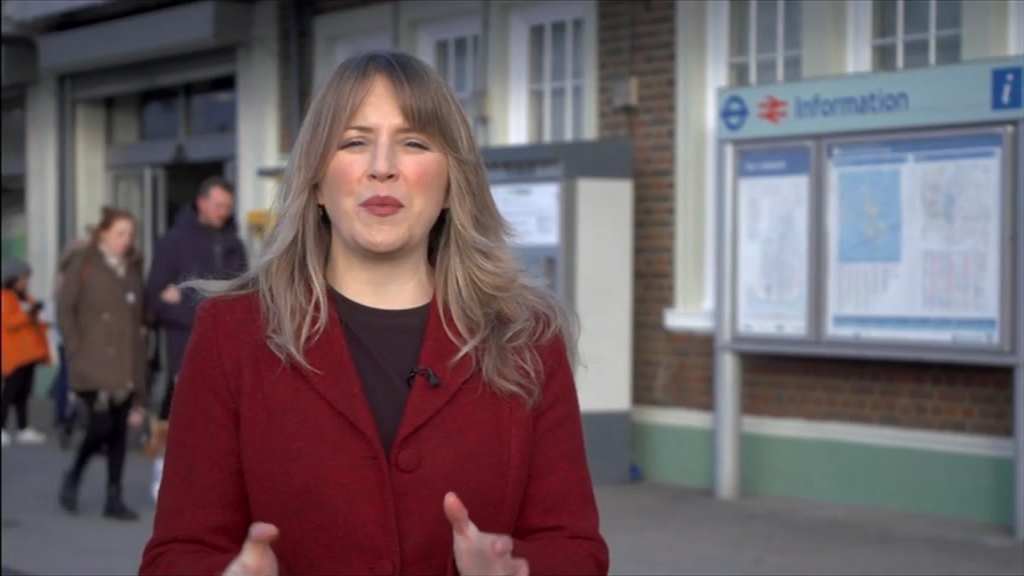 BBC London News_20230102_18201830.ts_snapshot_00.30.329