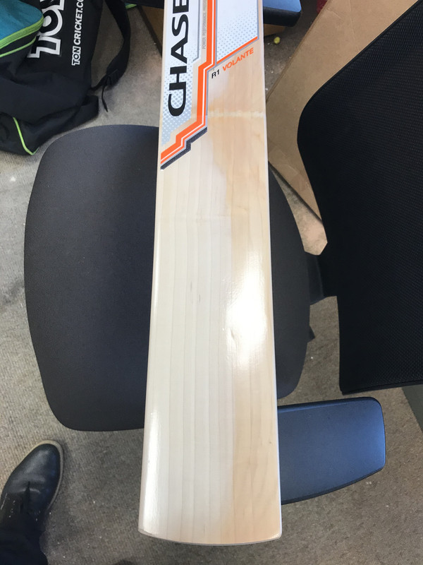 6F444B90-F83F-4BD7-B3E8-62EBB65089EE