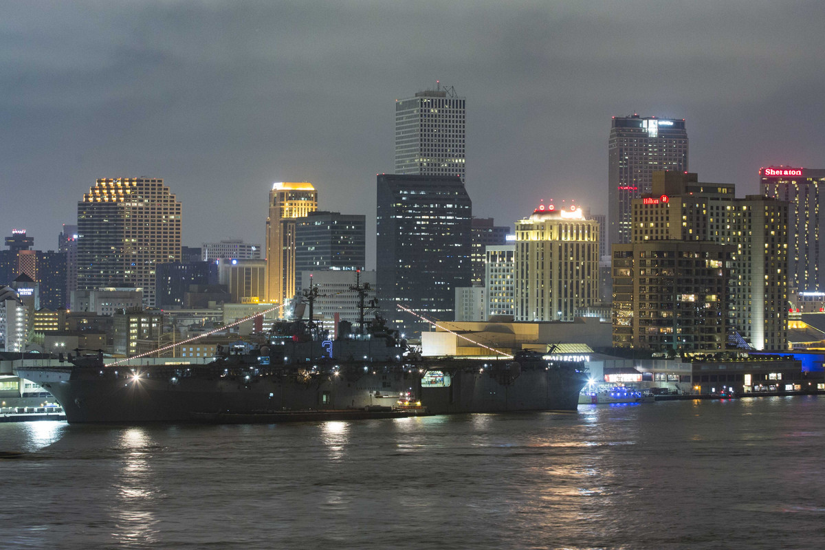 New-Orleans_-2018_(CC__BY)Official__U.S.__Navy__Page210119-060116