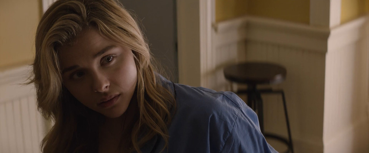 The 5th Wave 2016 BluRay [Hindi + Tamil + Telugu + English] 480p, 720p, 1080p ESub Screenshot