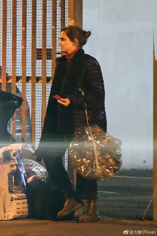 emmawatson-photogallery.blogspot.com (8)