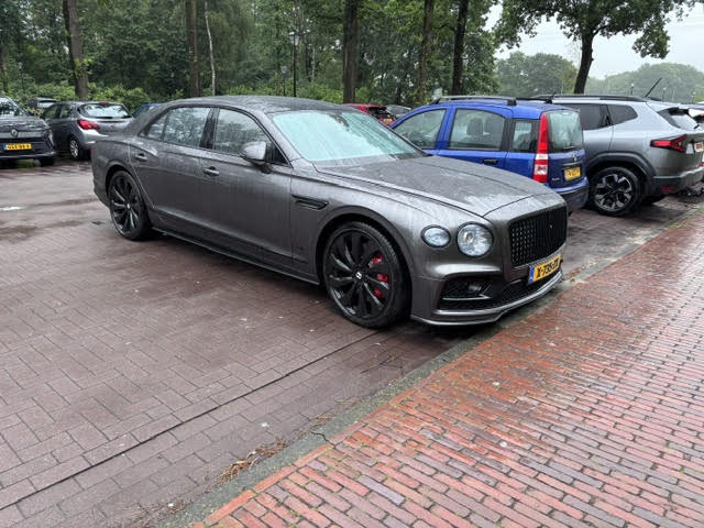 20260612-Bentley-lang.jpg