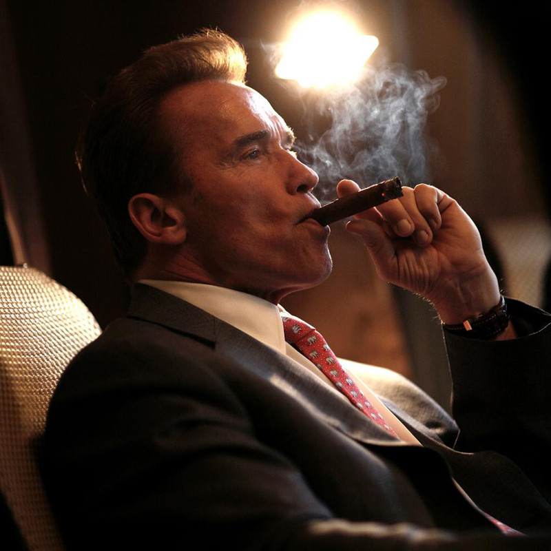 arnie-cigar-expert