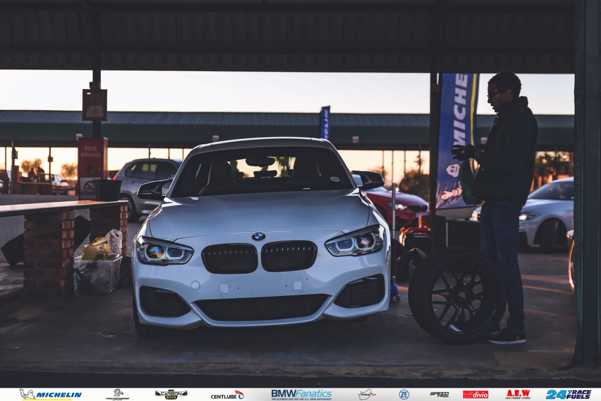 BMWFanatics RD19 Divio (5)