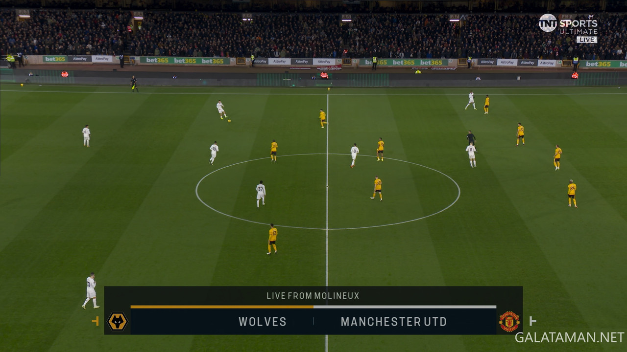 02-01_21-06-23_UK   TNT Ultimate UHD (live event)_Wolverhampton vs Manchester United.ts_snapshot_09.