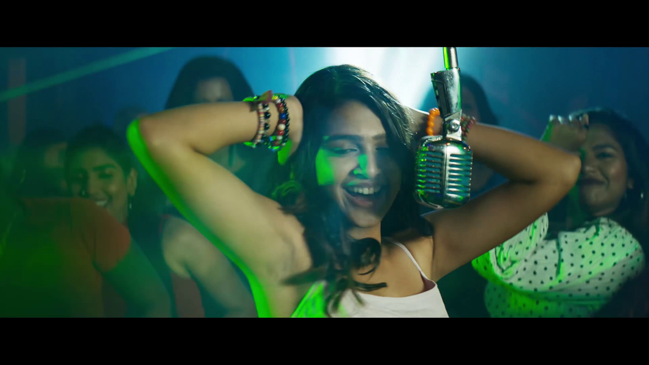 vlcsnap-2023-12-18-00h40m09s382