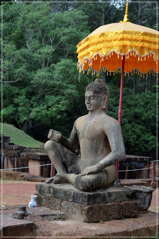 Angkor II. Circuito corto. - De la bahía de Halong a los templos de Angkor (29)