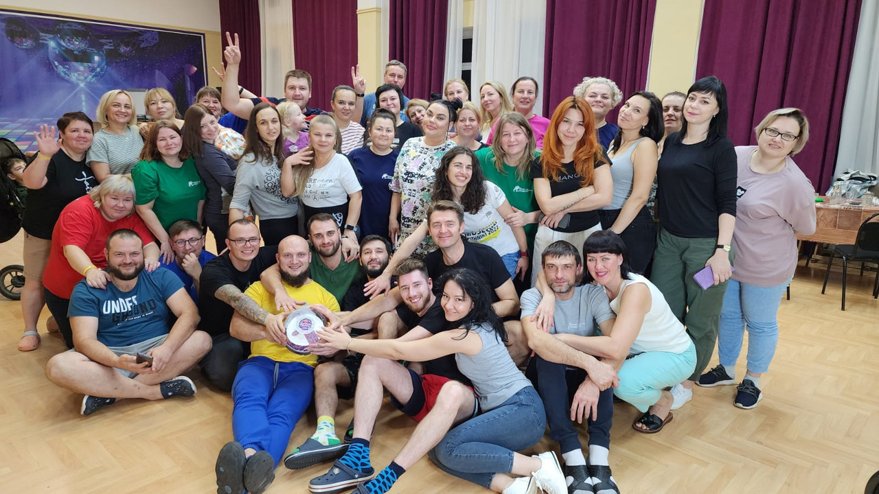 E0B461C0-1B1B-4219-B40F-B31CFA8A03FF