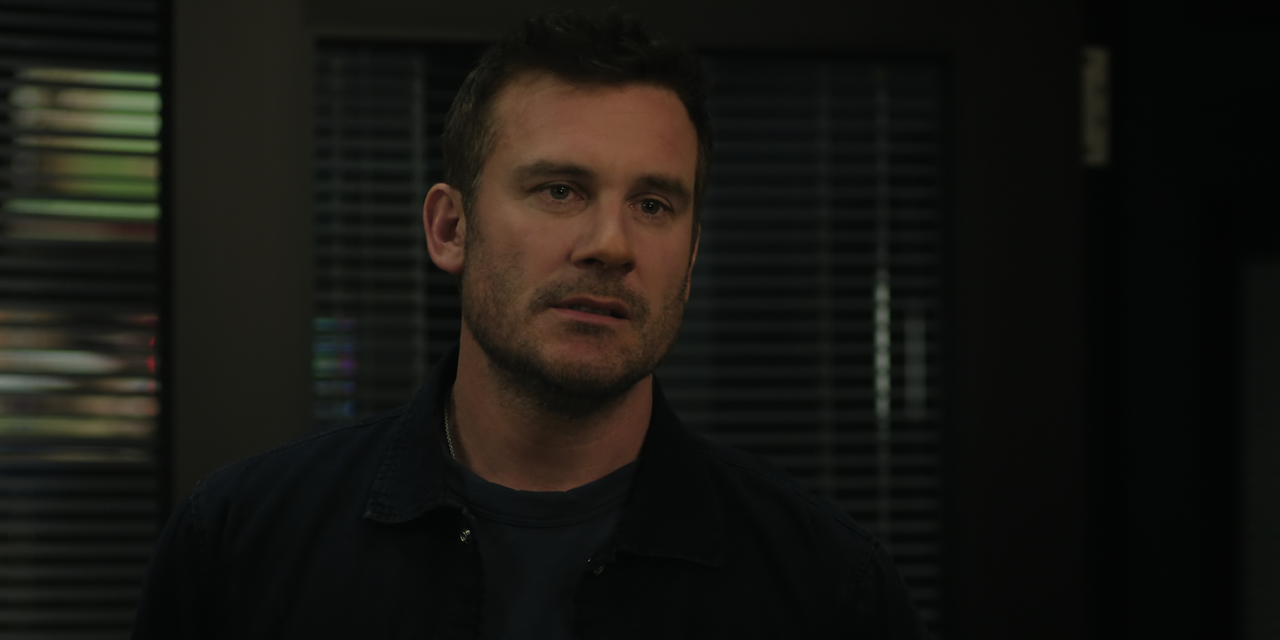 The.Morning.Show.S03E08.DNF.2160p.10bit.ATVP.WEB-DL.DDP5.1.HEVC-Vyndros.mkv_snapshot_46.14_[2023.11.