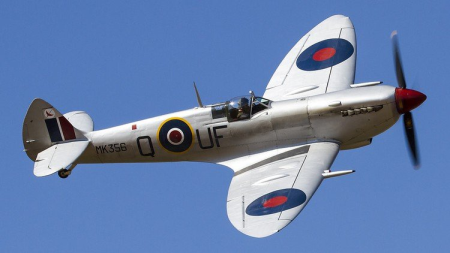 Flying the Spitfire MK9