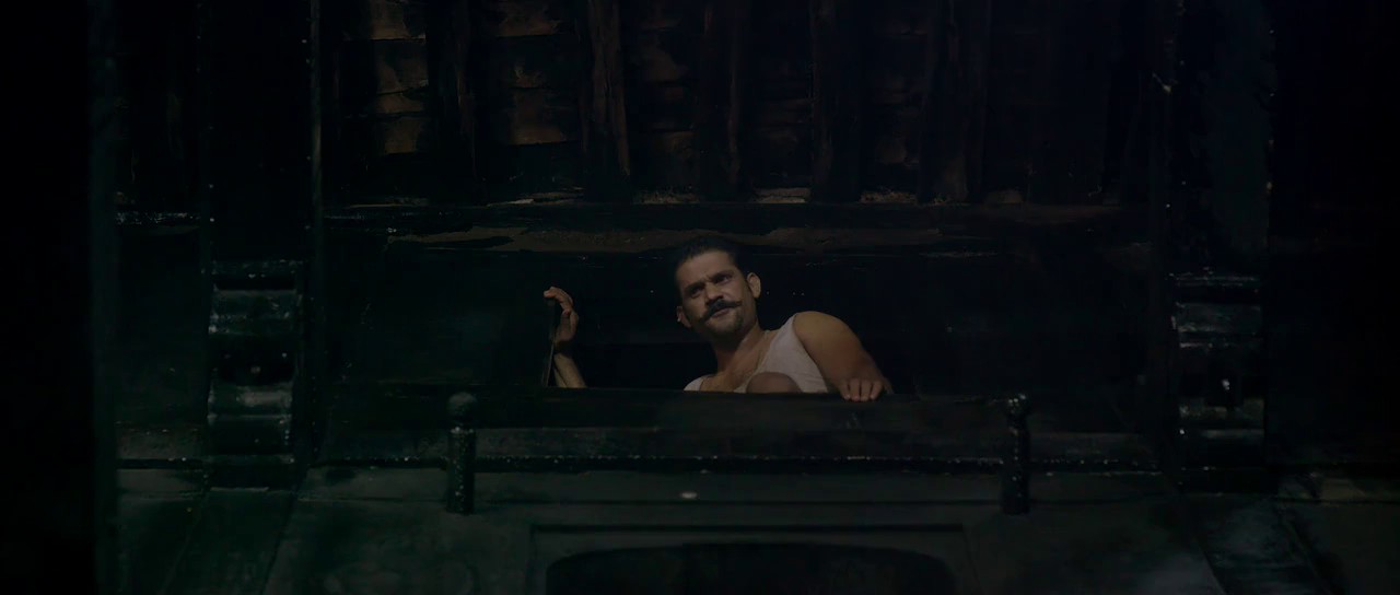 Tumbbad-2018-Hindi-Marathi-AMZN-WEBRip-720p-x264-AVC-AAC-6ch-ESub-mkv-0003