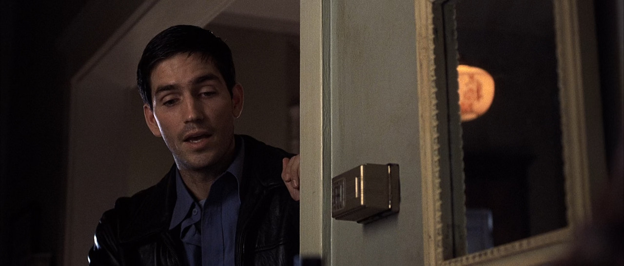 Frequency (2000).mkv_snapshot_00.15.05_[2018.02.14_04.48.21]