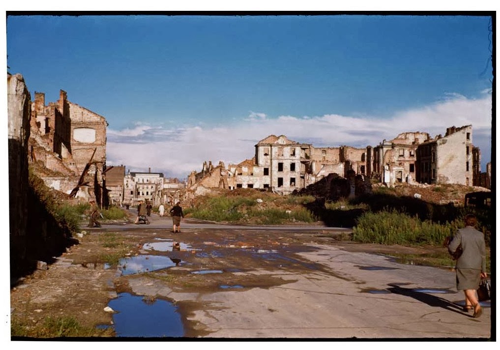 Varsovia en color, agosto 1947