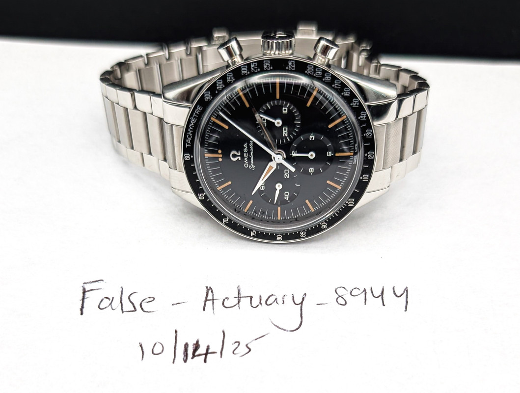 PXL_20251014_232433711