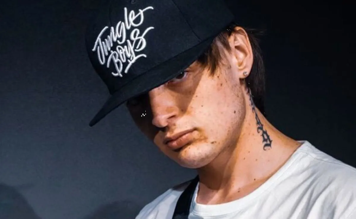 ¿Cómo era Peso Pluma antes de alcanzar la fama?