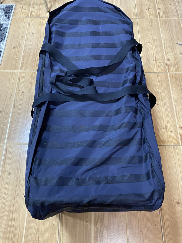 C9C58B23-A91B-4ECA-8DAD-26030816D799