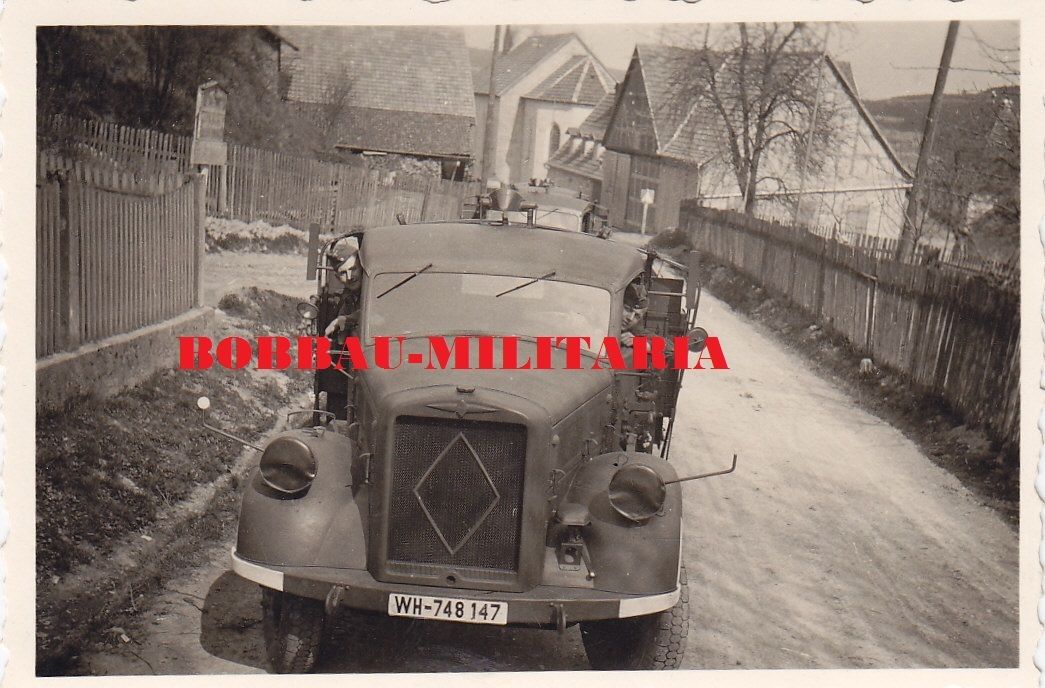 Sturmgeschütz-Abteilung 189 Borgward LKW in Schw