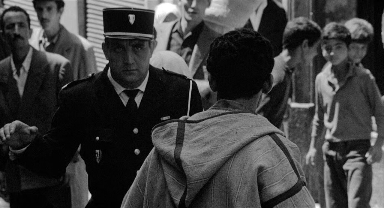 The Battle of Algiers 1966 Criterion.mkv_snapshot_00.15.02_[2018