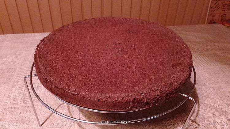 https://i.postimg.cc/nrZJG3jZ/kakaospiskota-2023-05-19.jpg