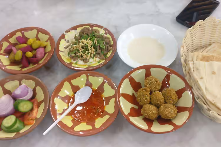 Yahala Restaurant