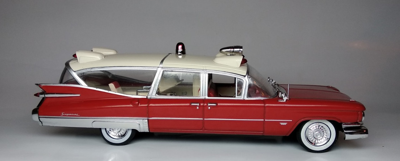 Superior-Cadillac Crown Royale Ambulance 1959 (7)
