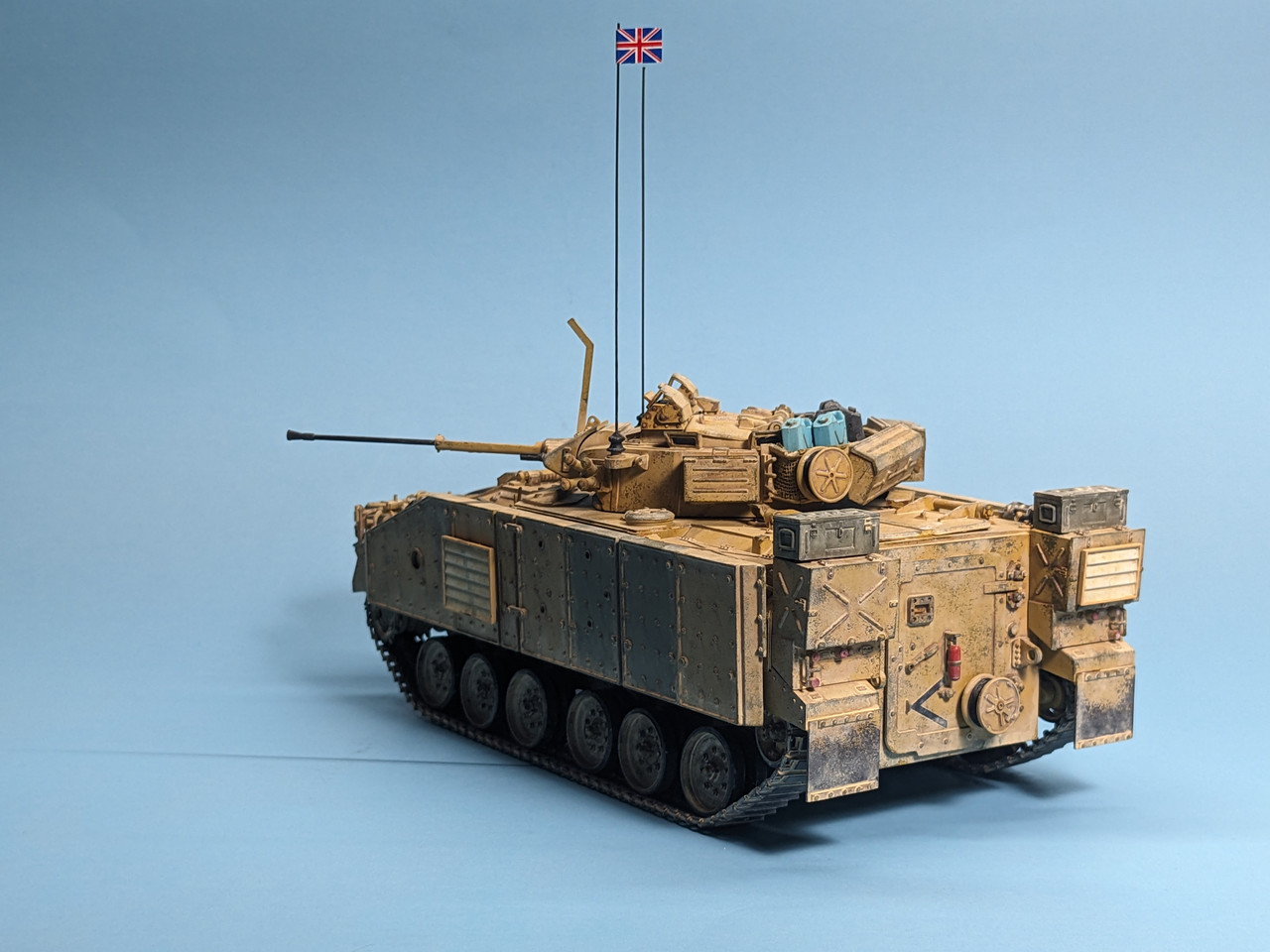 PXL 20260117 020237101