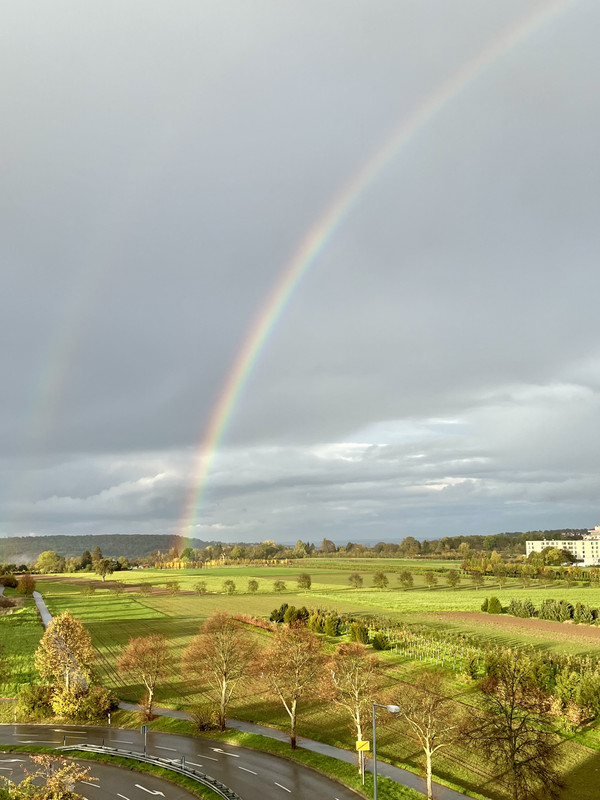 2C0937F6-6D34-4F1F-9635-574BD44815F8