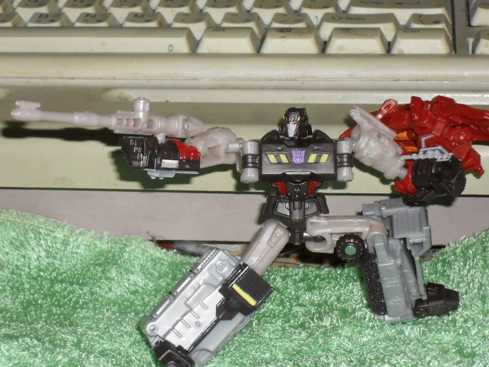 1013817_10151425321696010_1600418477_n