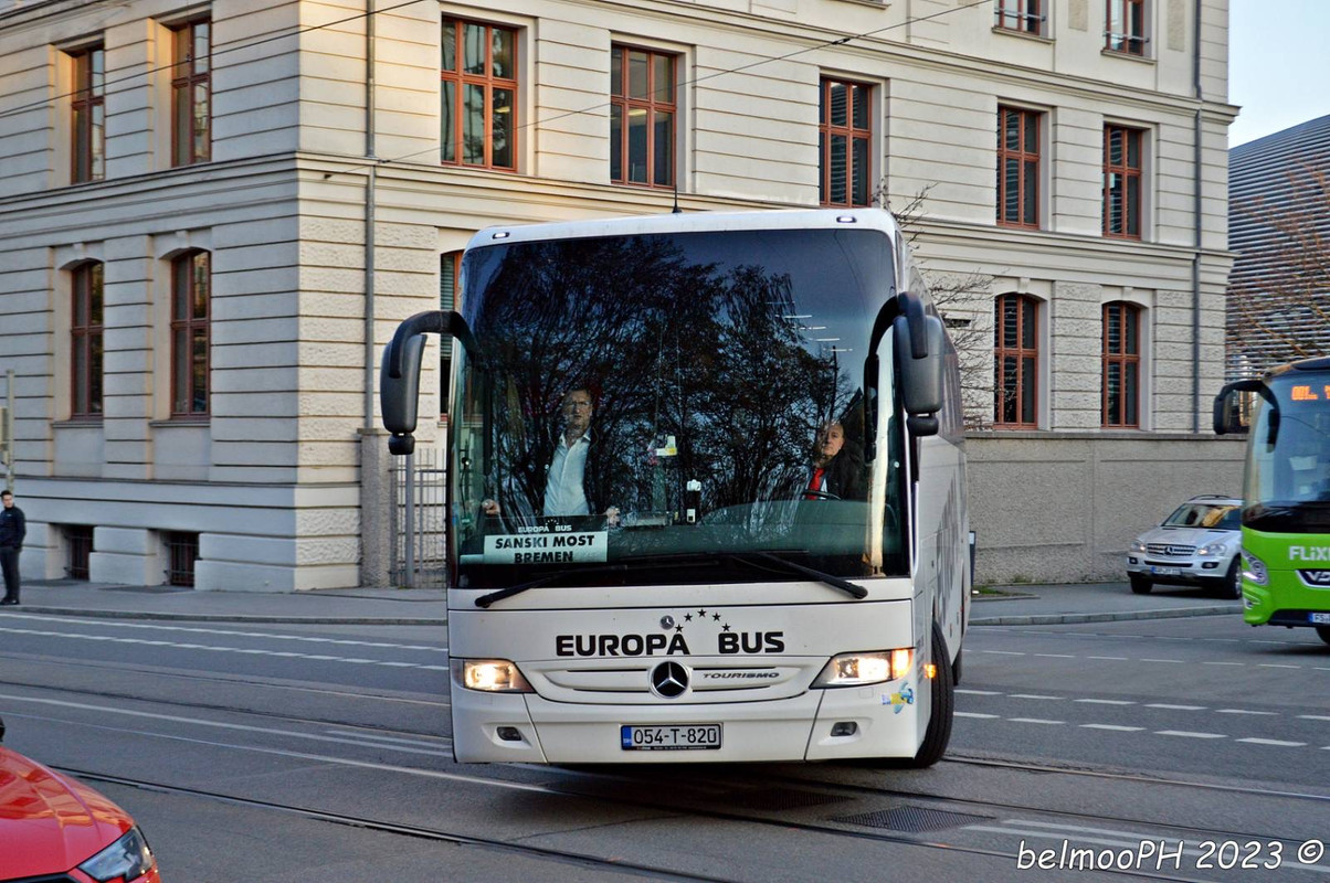 A9CAE142-016F-4879-BD5D-65064129497E