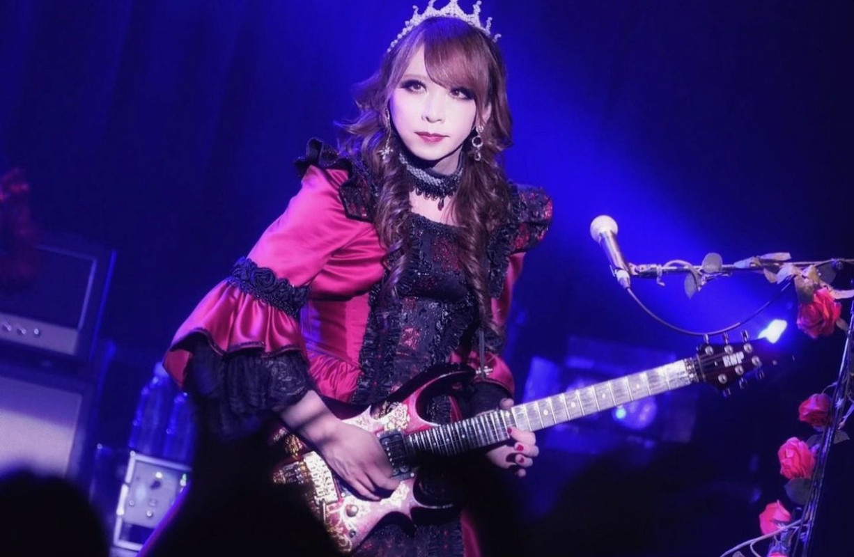 HIZAKI