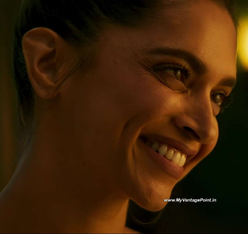 127-Deepika-Padukone-Hot-Scene-in-Pathaan-Movie-with-Shah-Rukh-Khan-My-Vantage-Point
