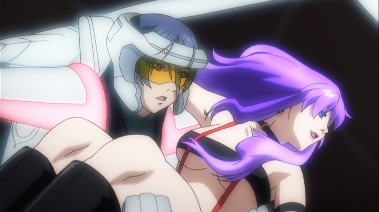 [Coalgirls]_Macross_Frontier_01_-_Broadcast_Edition_(1920x1080_Blu-ray_FLAC)_[46B8AC12].0002