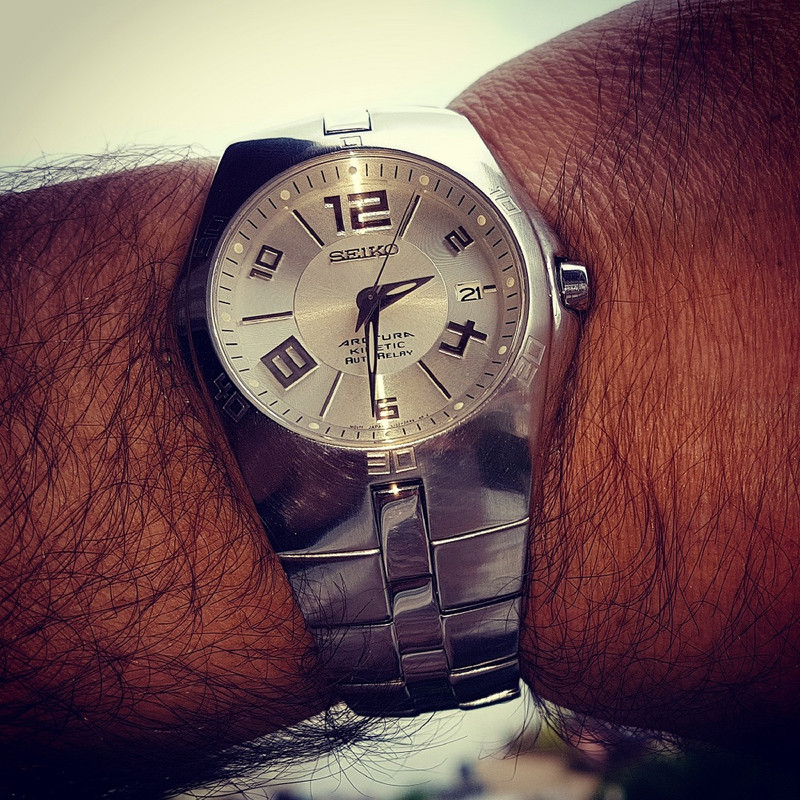 Seiko Kinetic Arctura SNG041P1 (01)