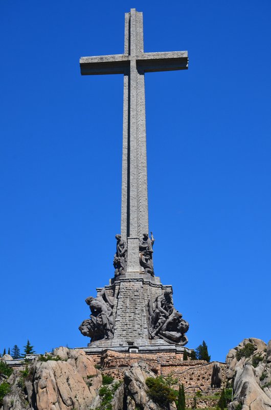 VALLE DE LOS CAIDOS-1980/2016-MADRID - Paseando por España-1991/2016 (21)
