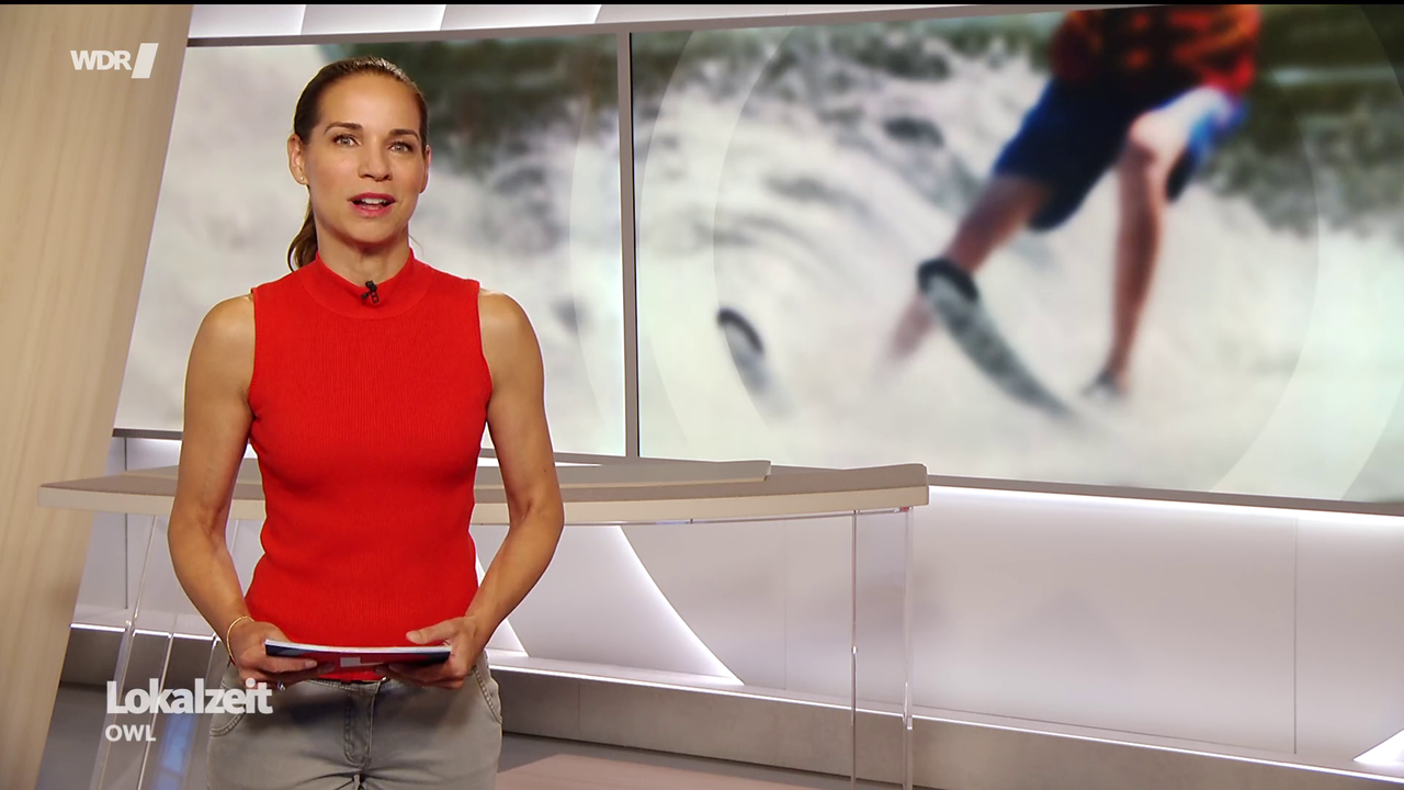 Kristina Sterz WDR Lokalzeit OWL 06 07 2026 118X Caps 28
